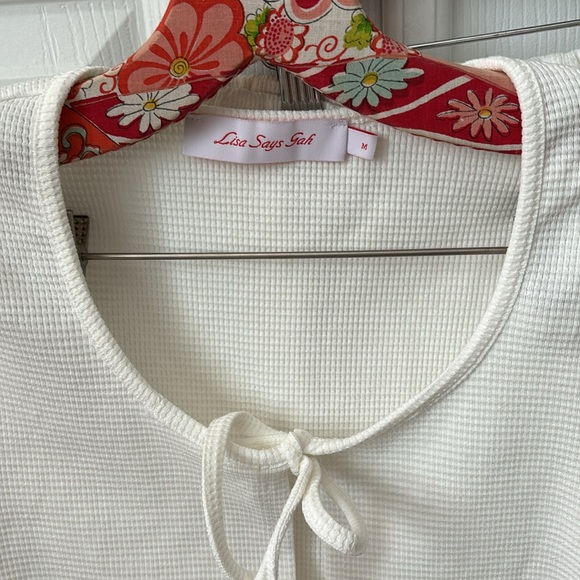 Lisa says gah! White set - Picture 2 of 8